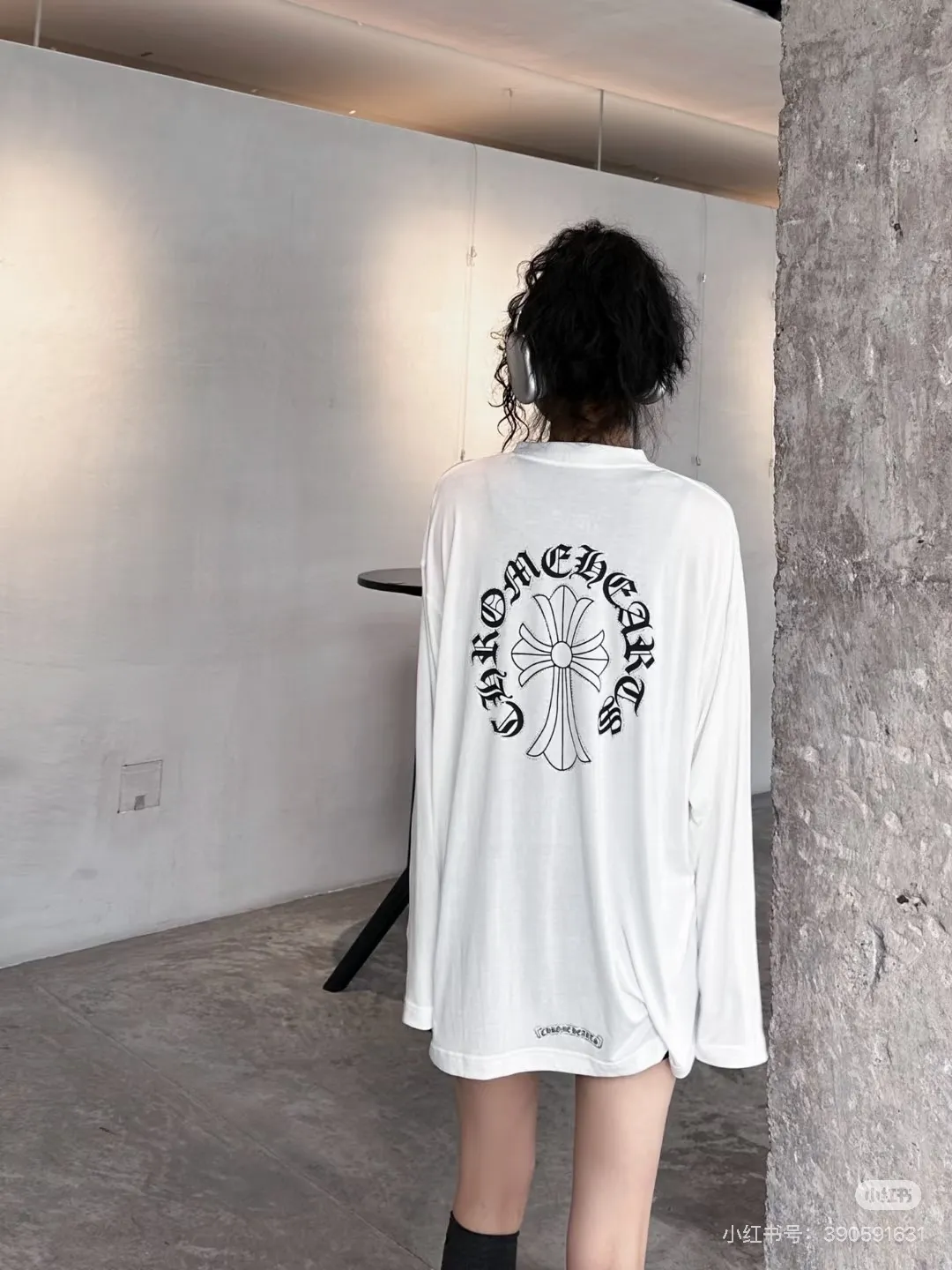 【 】CH T （White）